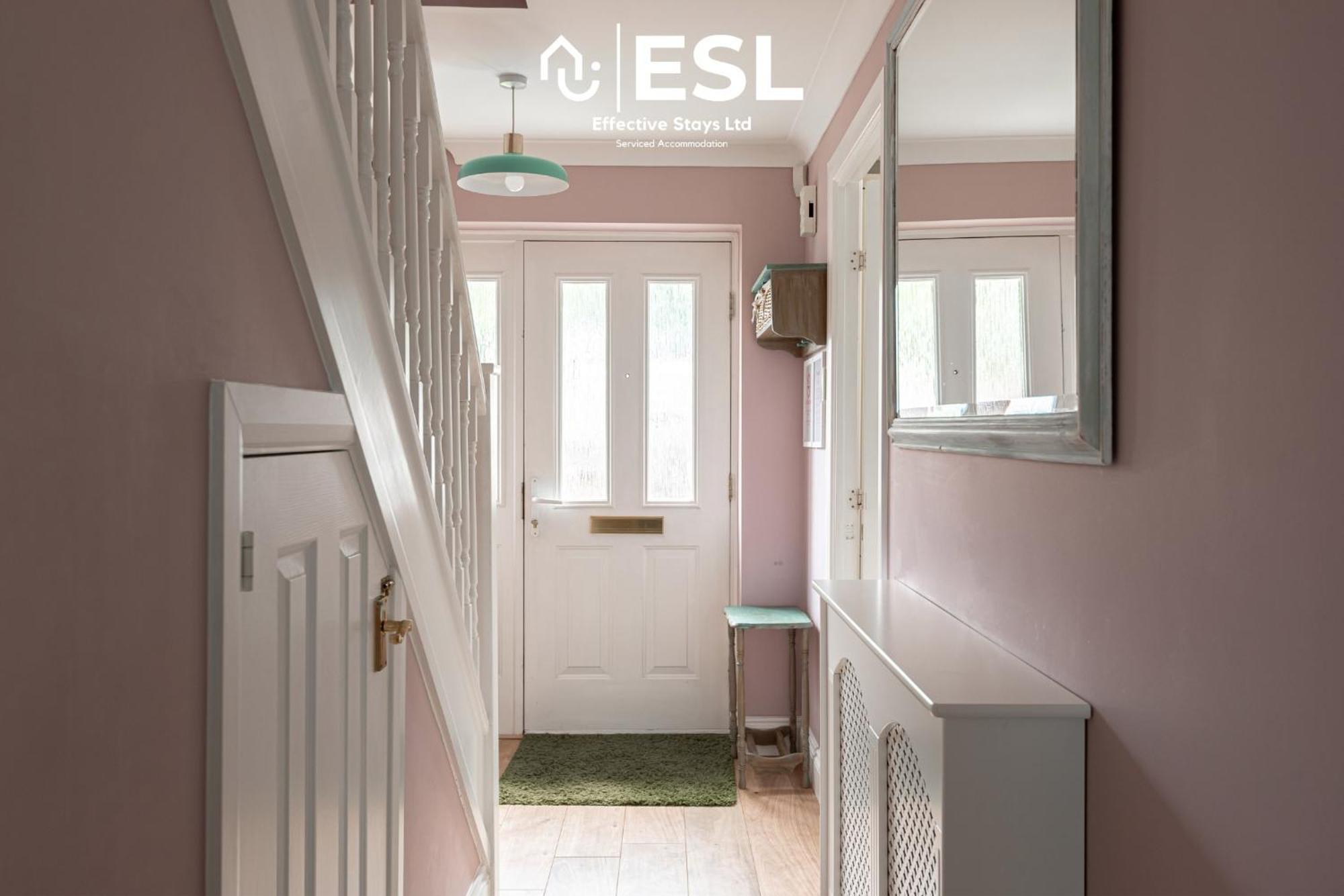4 Bedroom Townhouse 10Mins Walk From Shrewsbury Town Centre With Parking 外观 照片