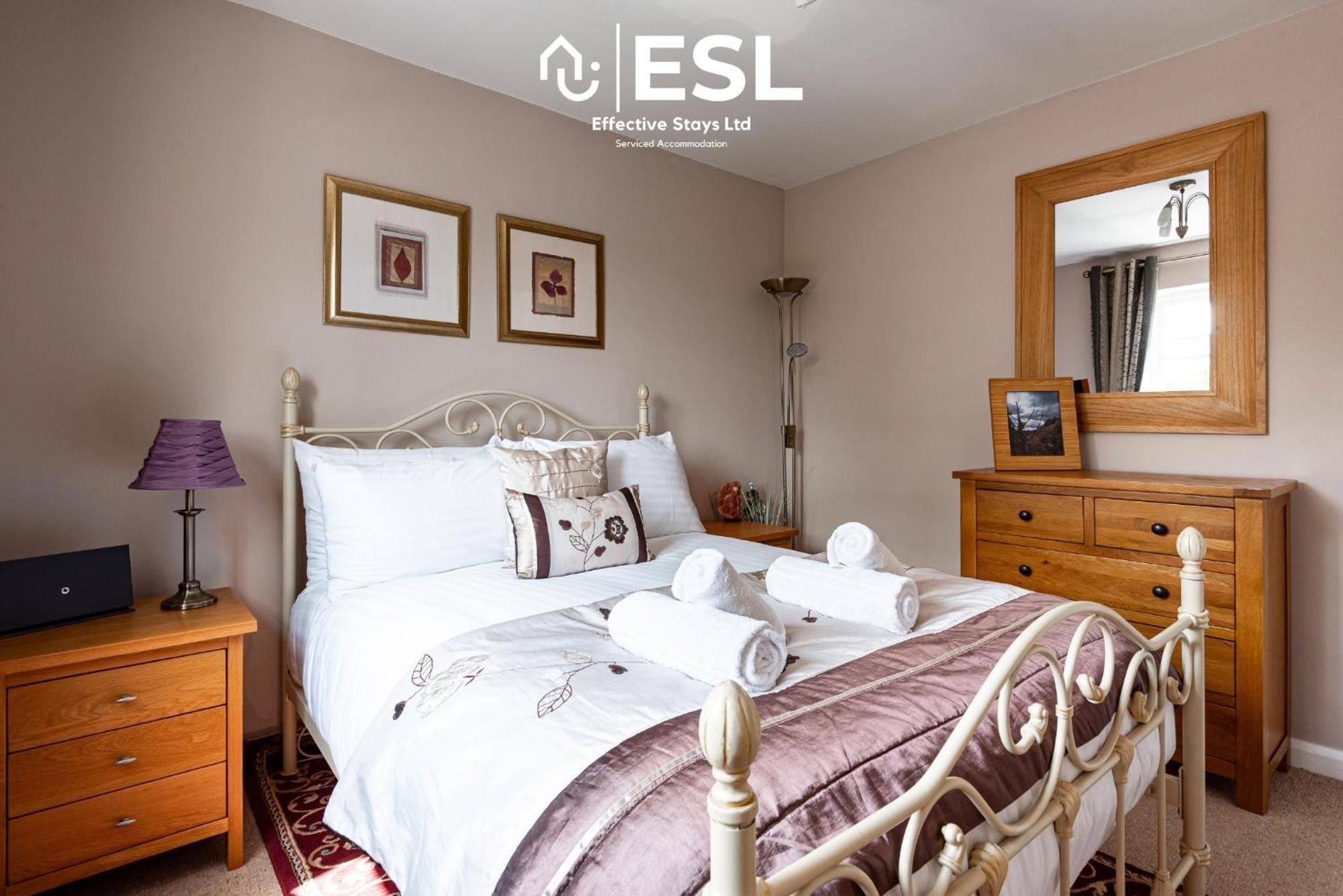 4 Bedroom Townhouse 10Mins Walk From Shrewsbury Town Centre With Parking 外观 照片