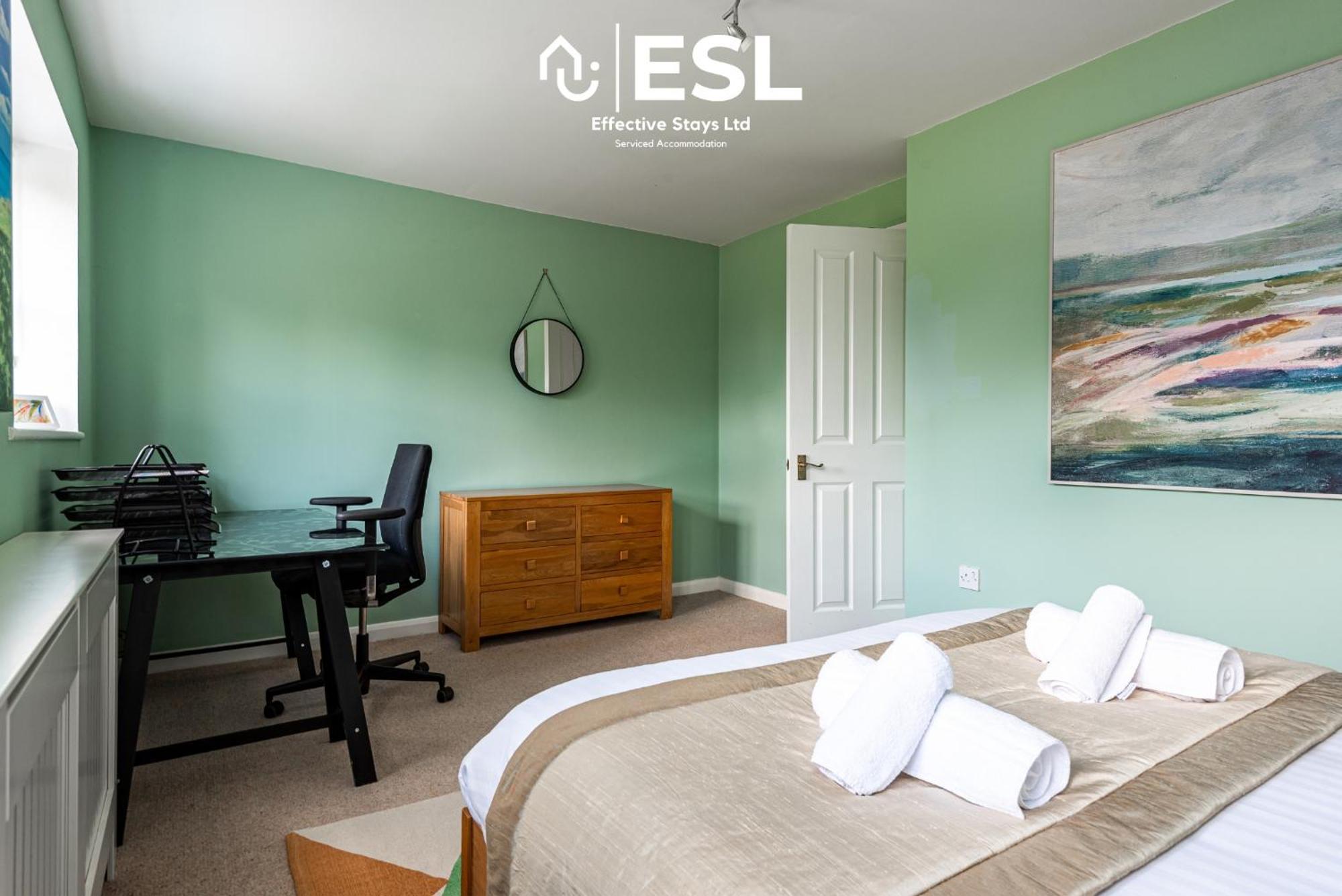 4 Bedroom Townhouse 10Mins Walk From Shrewsbury Town Centre With Parking 外观 照片